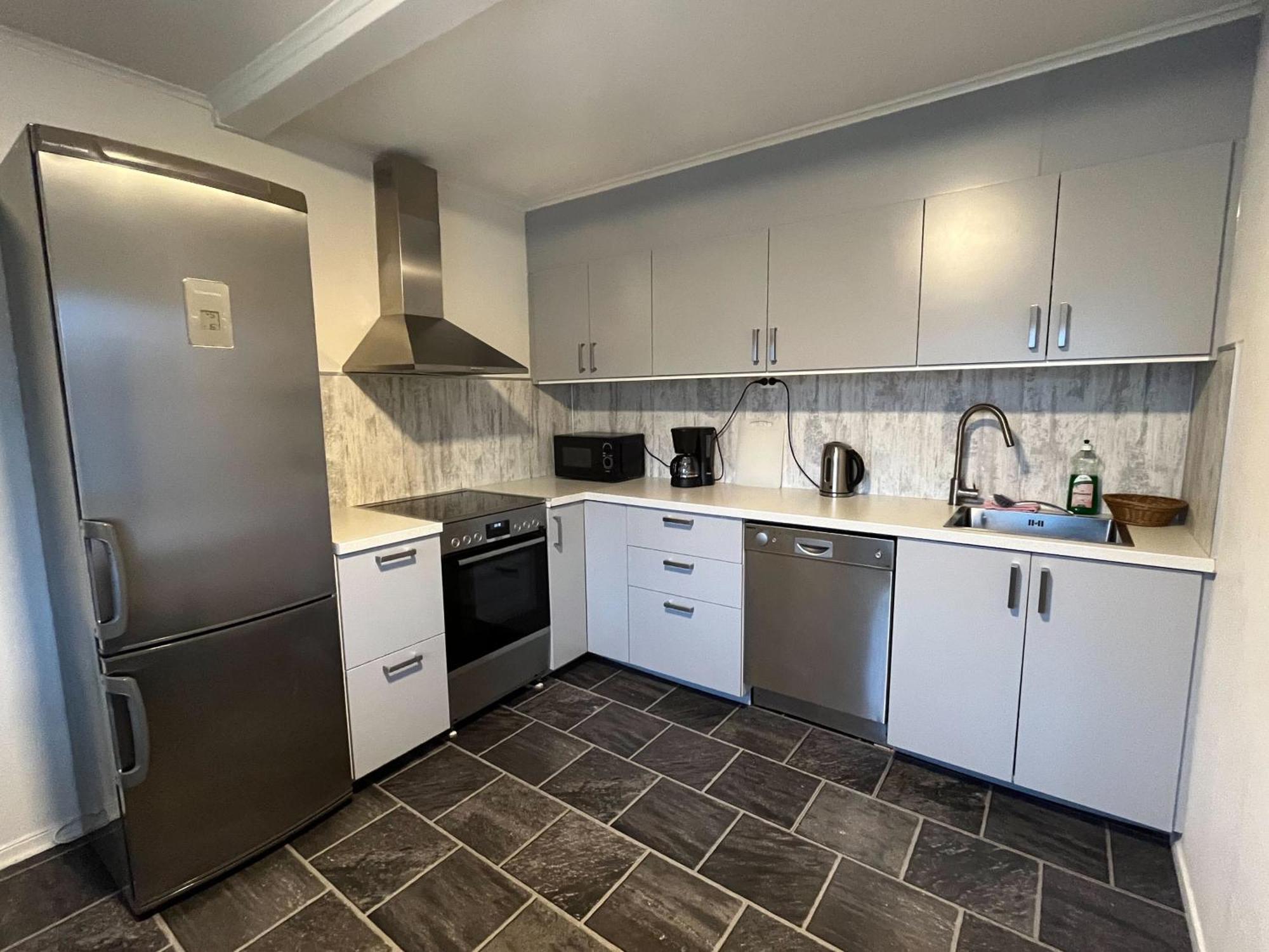 Enter Backpack Apartments Тромсё Экстерьер фото